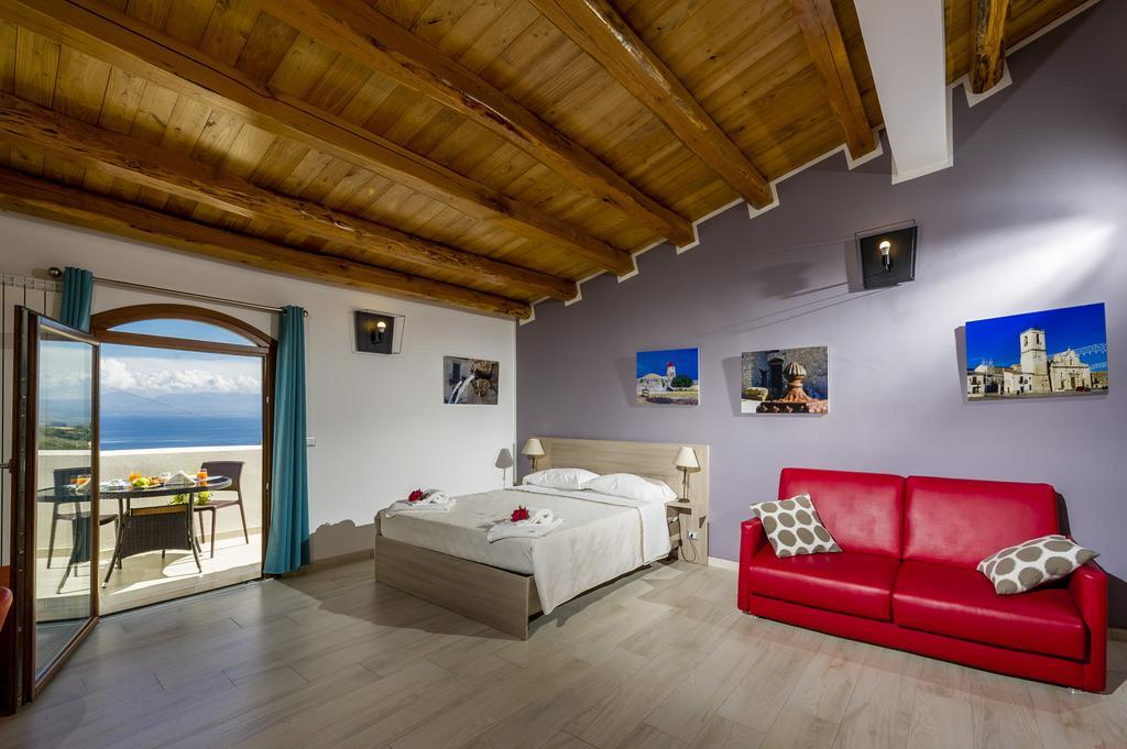 Villa Delle Anfore 스코펠로 객실 사진